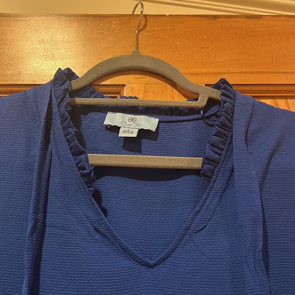 CeCe Blue Boxy Blouse with Short Sleeves - Picture 2 of 5